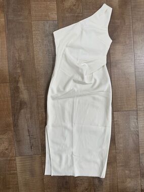 Asymmetric One-Shoulder Cream Midi Dress